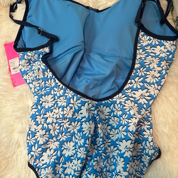 Lilly Pulitzer Baela One Piece Luna Blue Palm Beach Petals Size 14 New - Picture 2 of 5